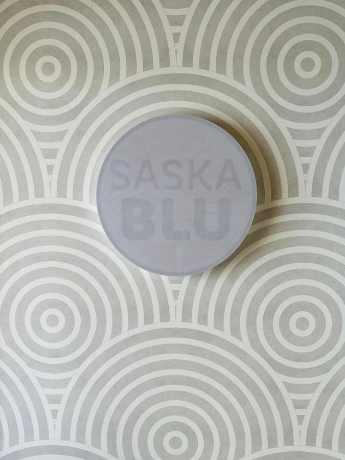 New With Excellent Communication. Apartment *